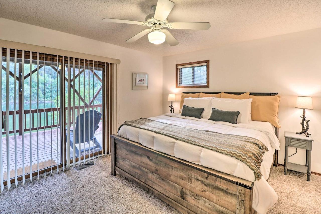 Private Norfork Home With Decks And River Access! المظهر الخارجي الصورة